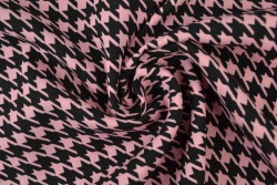 Viscose print 8628-01 pink / black