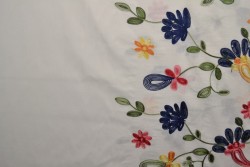 Cotton poplin embroidered 01-02