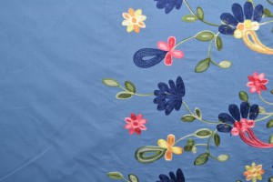 Cotton poplin embroidered 01-09